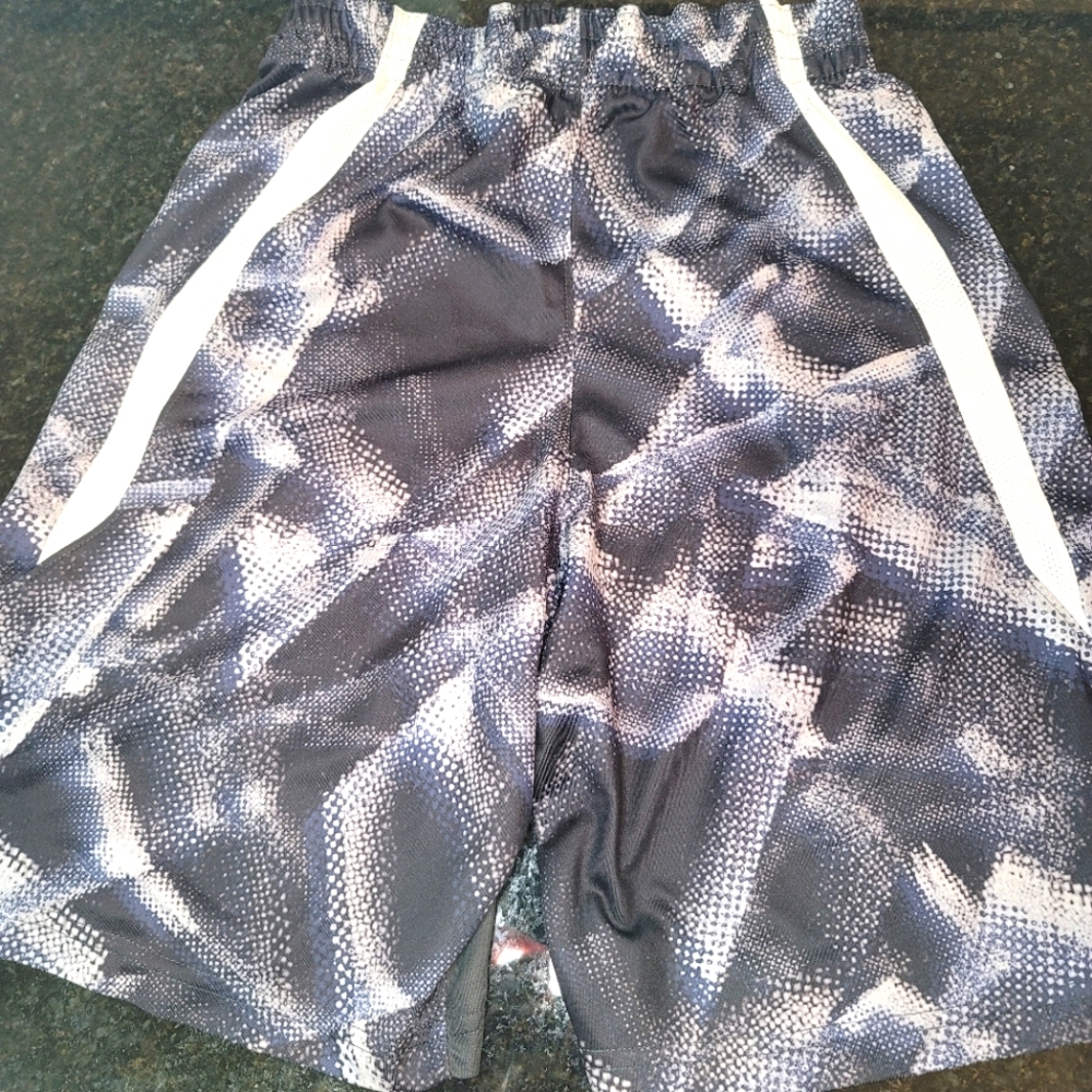 Boys shorts (all boys clothes BOGO FREE)